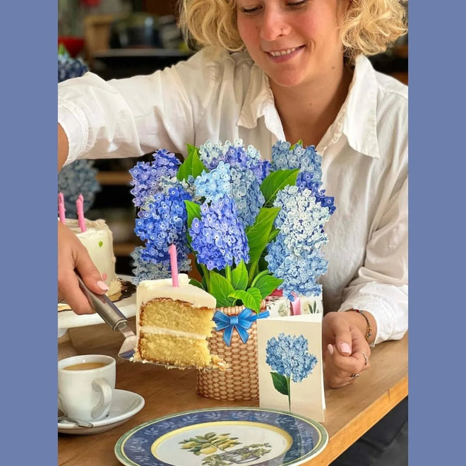Pop-Up Flower Bouquet Greeting Card - Hydrangeas | Farmhouse World