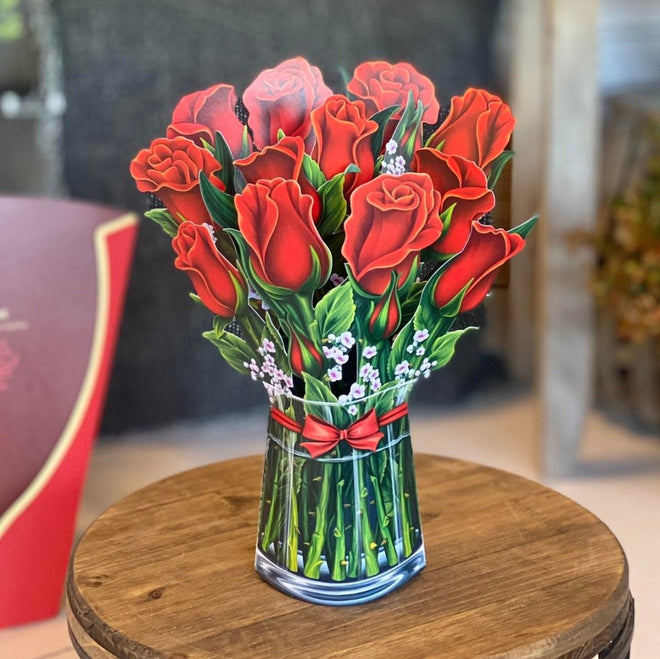 Pop-Up Flower Bouquet Greeting Card - Red Roses | Farmhouse World