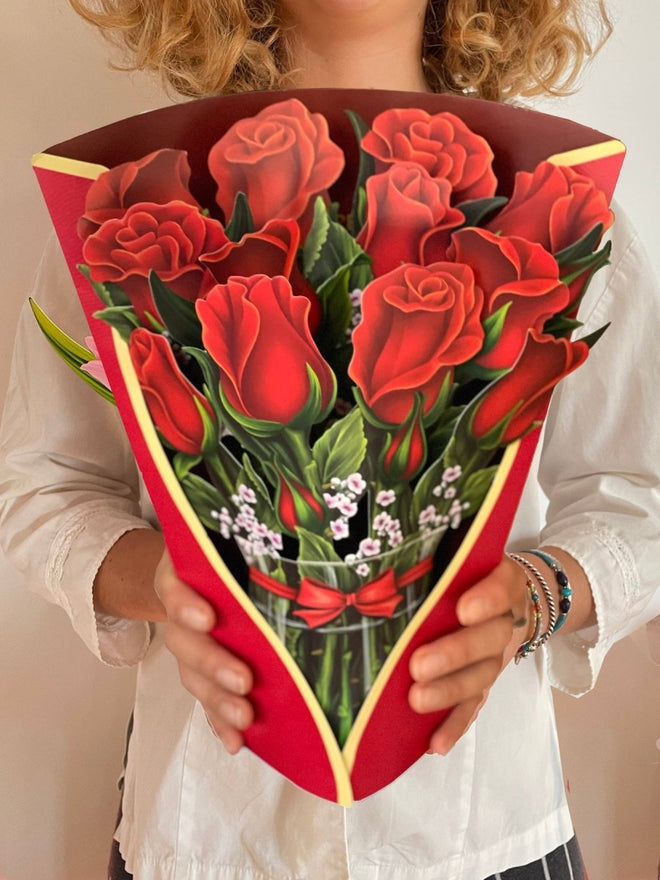 Pop-Up Flower Bouquet Greeting Card - Red Roses | Farmhouse World