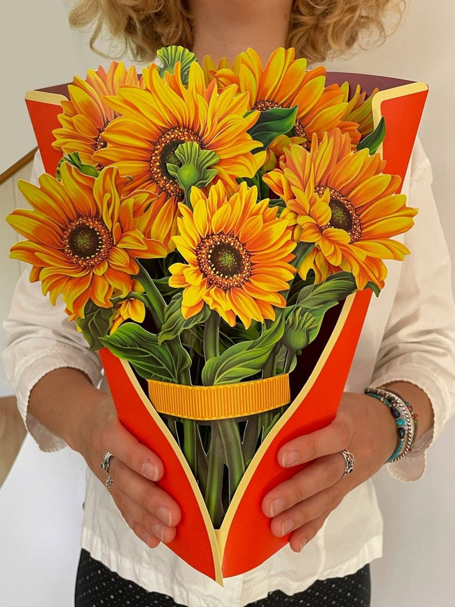 Pop-Up Flower Bouquet Greeting Card - Sunflowers | Farmhouse World