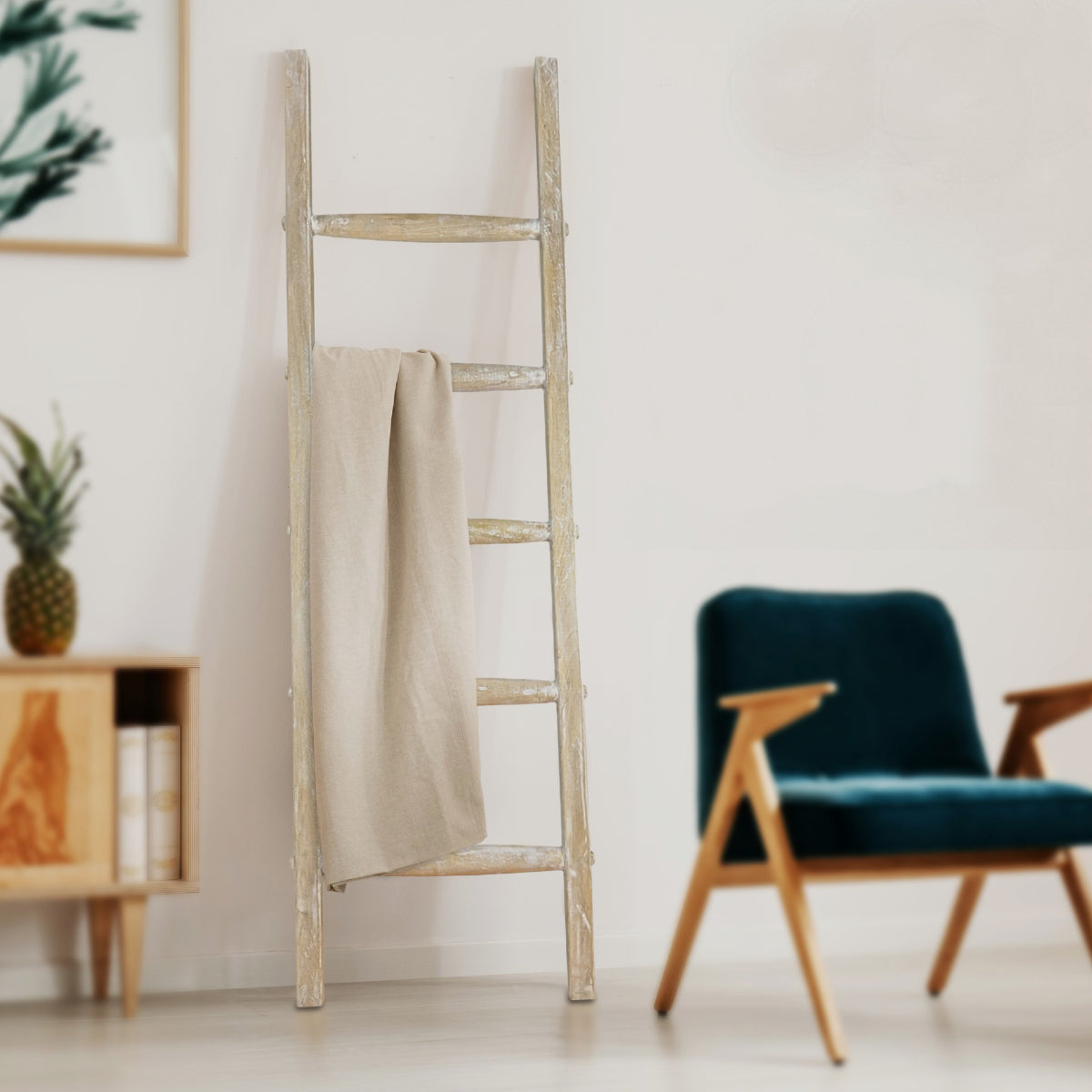 Wooden Blanket Ladders | Farmhouse World