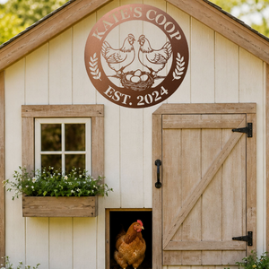 Outdoor chicken coop decor for hen house