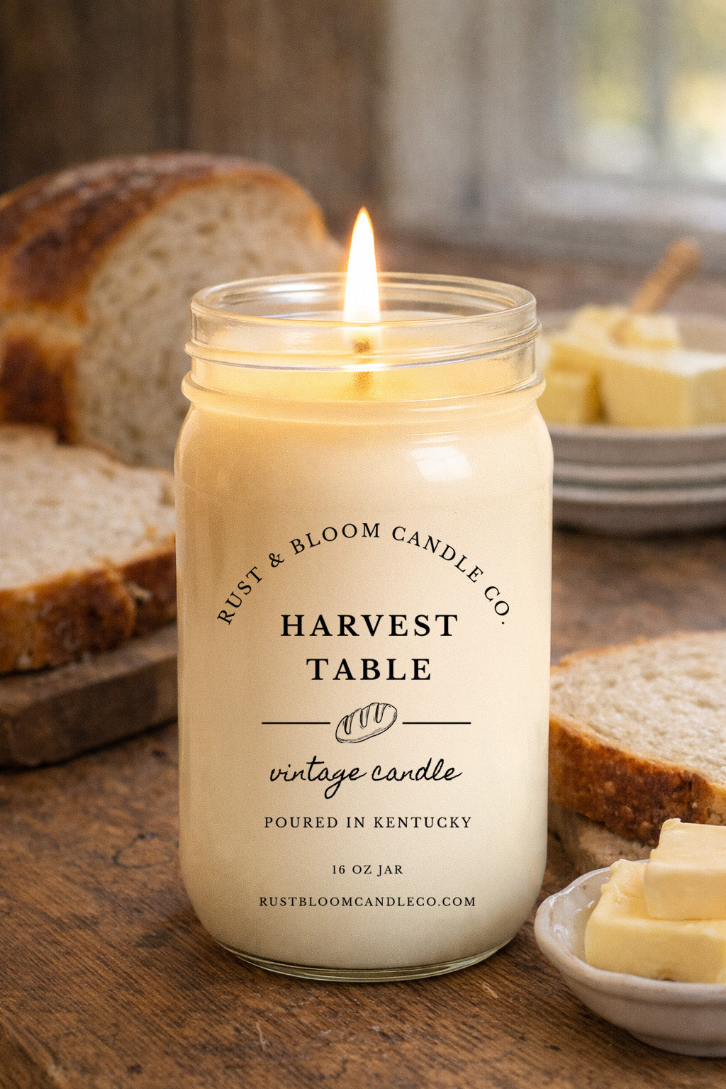 Harvest Table 16 Oz Candle | Farmhouse World