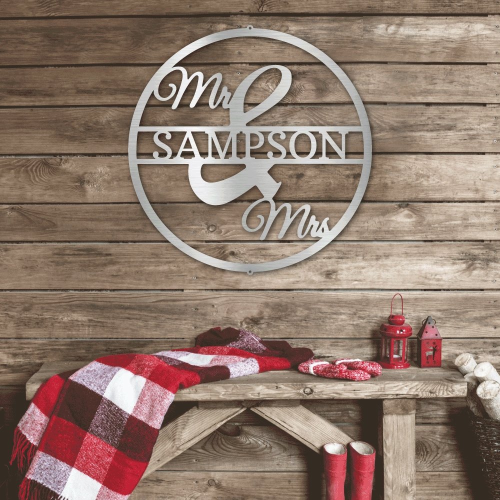 Personalized Mr and Mrs Round Monogram Metal Sign | Farmhouse World