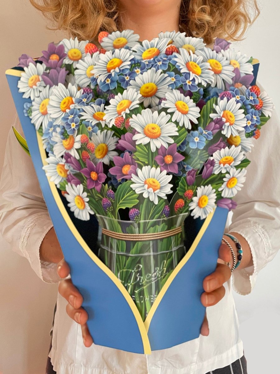 Pop-Up Flower Bouquet Greeting Card - Field of Daisies | Farmhouse World
